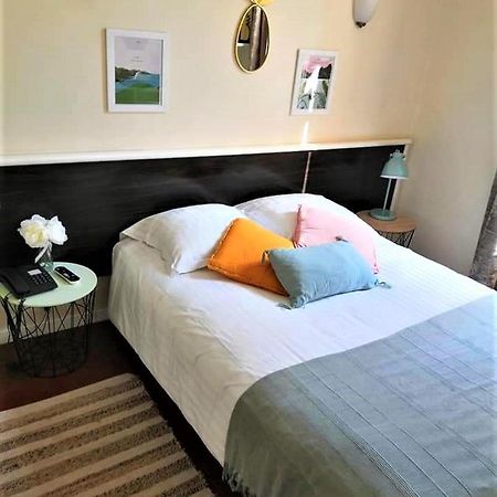 Hotel Le Victoria ดรากิญญ็อง ภายนอก รูปภาพ